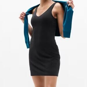 Athleta Transcend Dress Black 842770 Women's Size Medium New With Tags